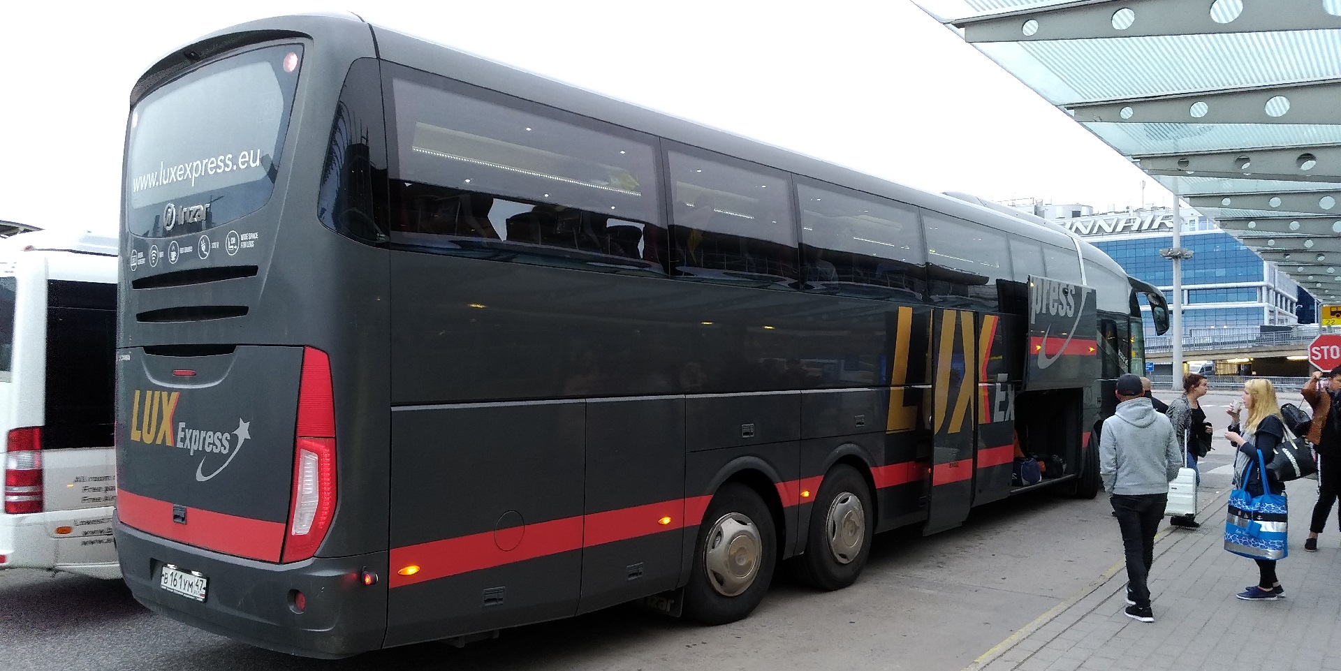 Bussi  Lux Express kuva sivustosta www.HeiHei.website