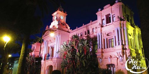 Малага изображение с сайта www.HeiHei.website
